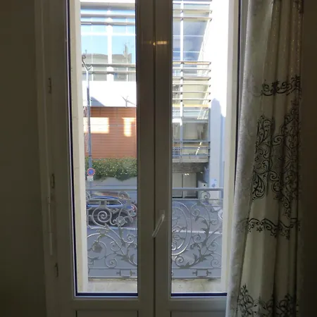 Belle Etape: Cozy 3-Star Residence in Beziers City Center Exterior photo