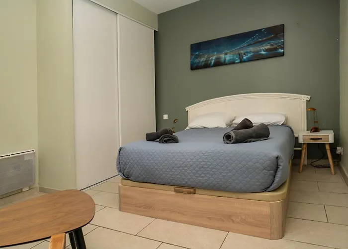 Saëns 2-T4 de plein pied avec balcon - Garage privé optionnel - Centre historique et plages à 16km !