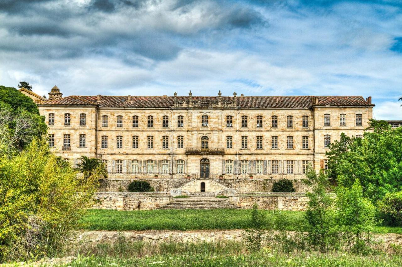 Apartamento Saëns 2-t4 De Plein Pied Avec Balcon - Garage Privé Optionnel - Centre Historique Et Plages à 16km ! Béziers