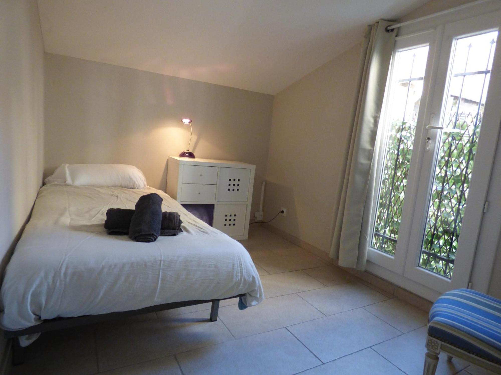 Saëns 2-t4 De Plein Pied Avec Balcon - Garage Privé Optionnel - Centre Historique Et Plages à 16km ! Apartamento *