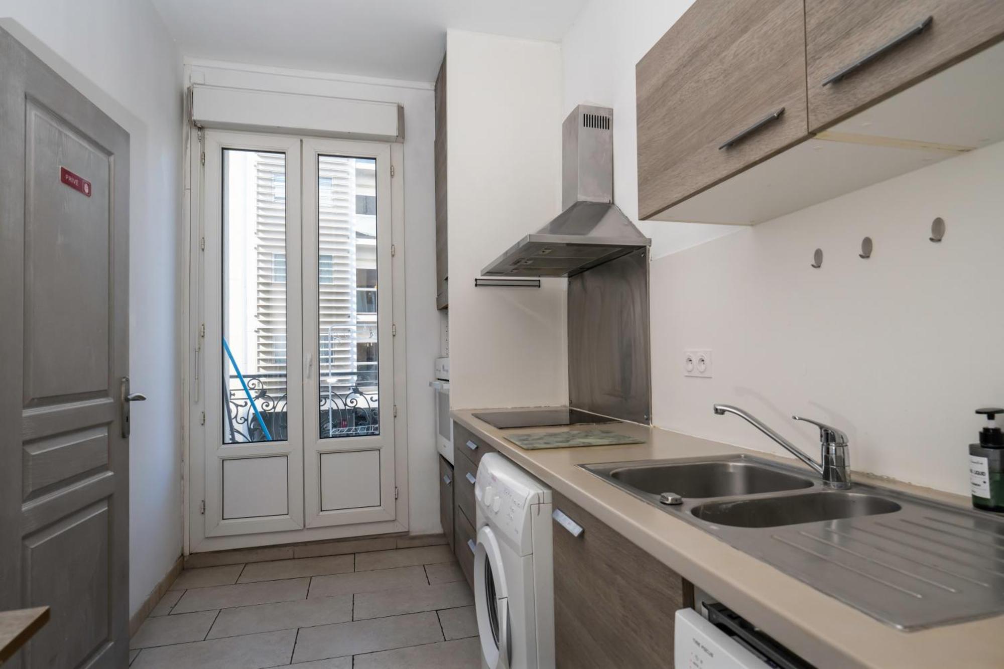 Apartamento Saëns 2-t4 De Plein Pied Avec Balcon - Garage Privé Optionnel - Centre Historique Et Plages à 16km ! *